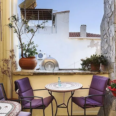 Guest house Lena 3*